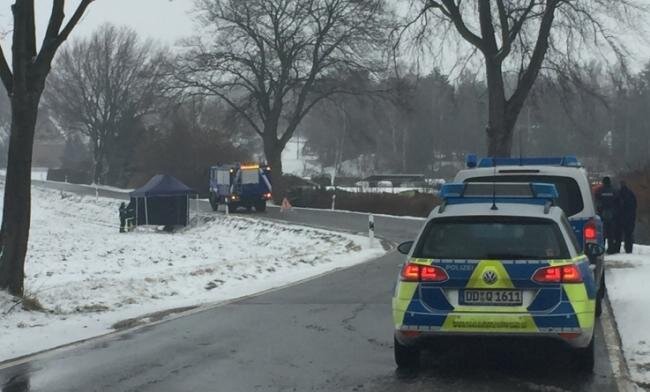 Gefundene tote Frau: Ermittlungen weisen auf Mord hin - Die Frau war am Freitagmorgen gegenüber der Gartenanlage Am Konstantin gefunden worden. 