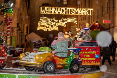 Gema-Zoff: Hat die Stadt Plauen bei Weihnachtsmärkten in den Vorjahren getrickst? - Der Plauener Weihnachtsmarkt 2023 ist eröffnet.