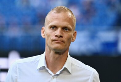 Geraerts lobt Schalke-Team: "Wie Krieger gekämpft" - Schalke-Trainer Karel Geraerts hat seine Mannschaft gelobt.