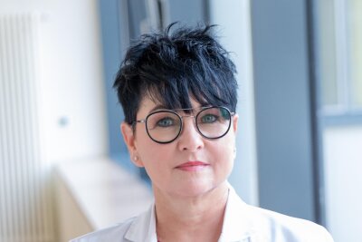 Gesundheitsakademie in Stollberg widmet sich Palliativmedizin - Dr. med. Elke Möbius, Chefärztin der Klinik für Innere Medizin II im Krankenhaus Stollberg, spricht zur Gesundheitsakademie.