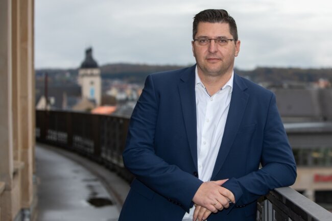"Gesundheitszentrum ist richtiger Ansatz" - Thomas Hennig - Landrat des Vogtlandkreises