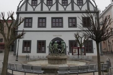 Gewandhaus-Umbau kostete 21,4 Millionen Euro - Seit der Sanierung präsentiert sich die Fassade des Gewandhauses in dezentem Grau. 
