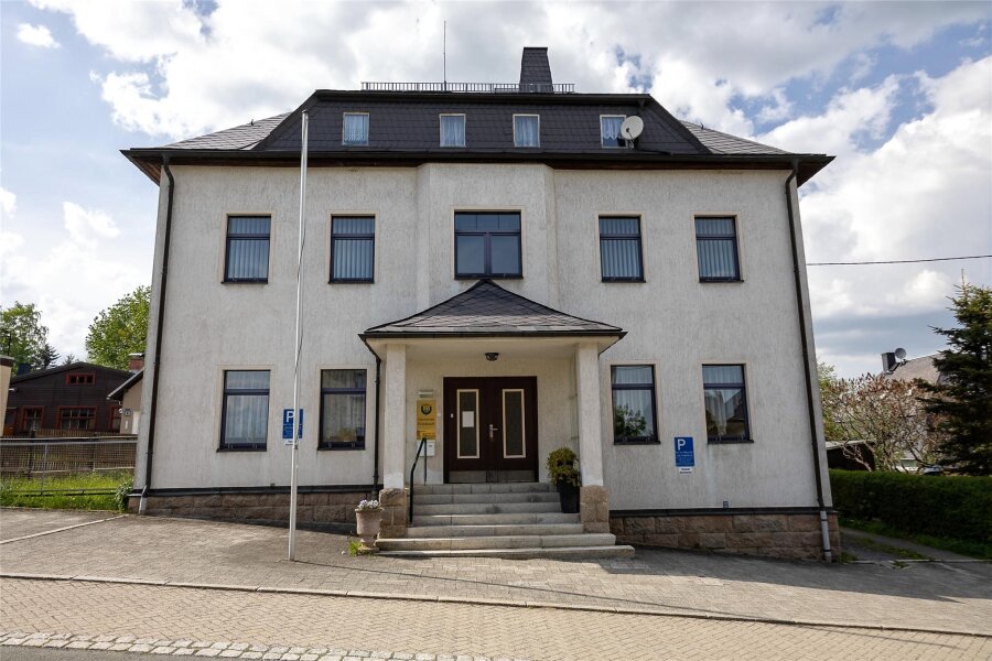 Gewerbesteuer aus 2016 ist für Grünbach verloren - Im Grünbacher Rathaus muss man auf mehr als 21.000 Euro Gewerbesteuer verzichten.