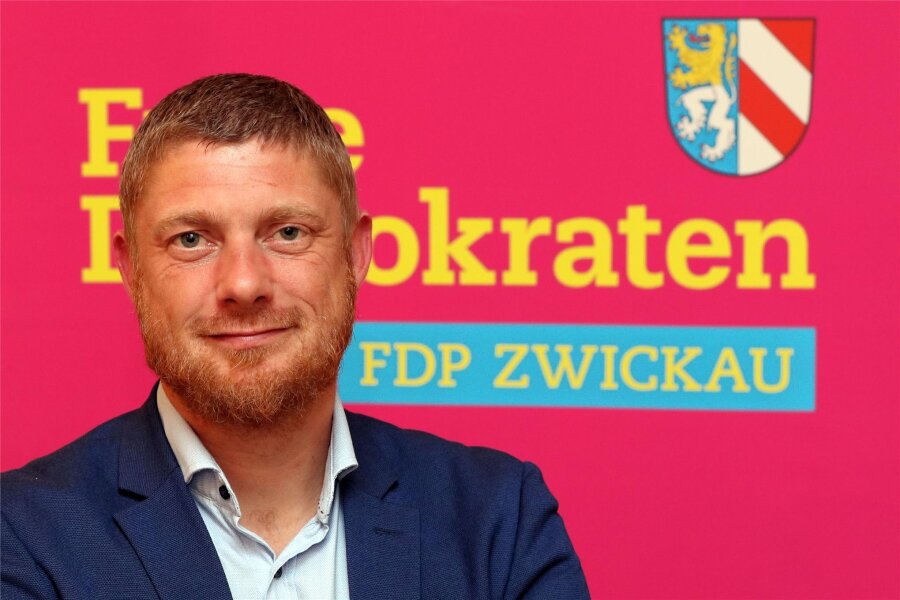 Glauchauer Hochschullehrer geht für die FDP als Direktkandidat in die Landtagswahl - Björn Bunzel ist der FDP-Direktkandidat für die Landtagswahl 2024.