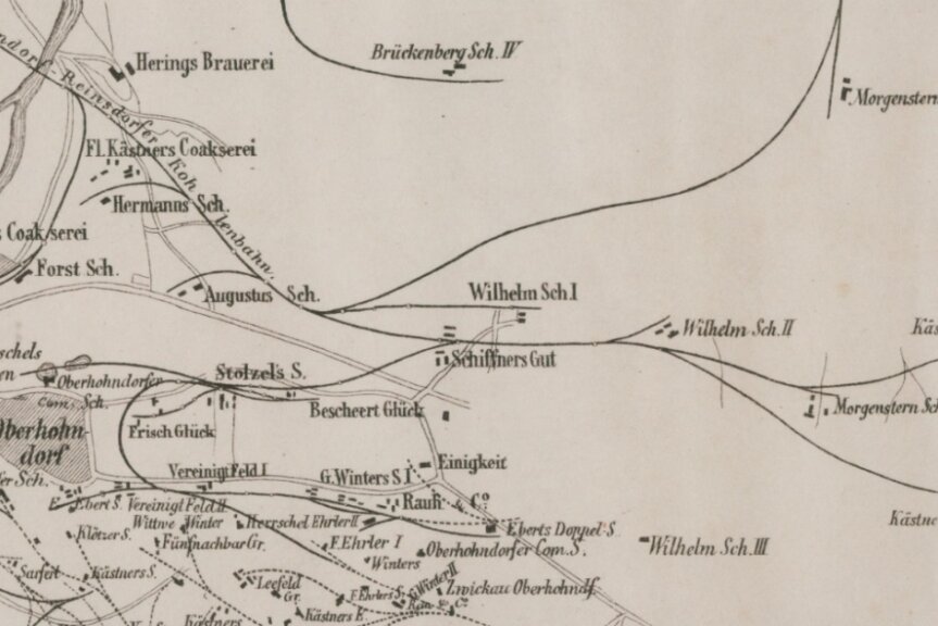 Gleisanlagen für 289.770 Taler - Die Übersichtskarte aus dem Jahre 1887 zeigt das Gleisnetz der ORK. Gestrichelte Linien sind kurz vorher demontierte Gleise. Links unten einige Gleise der Bockwaer Kohlenbahn. 