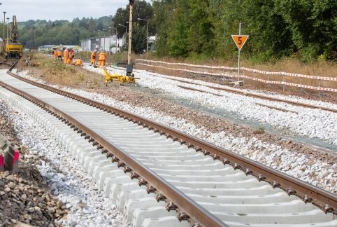 Gleisbau dauert noch bis Ende Oktober - 