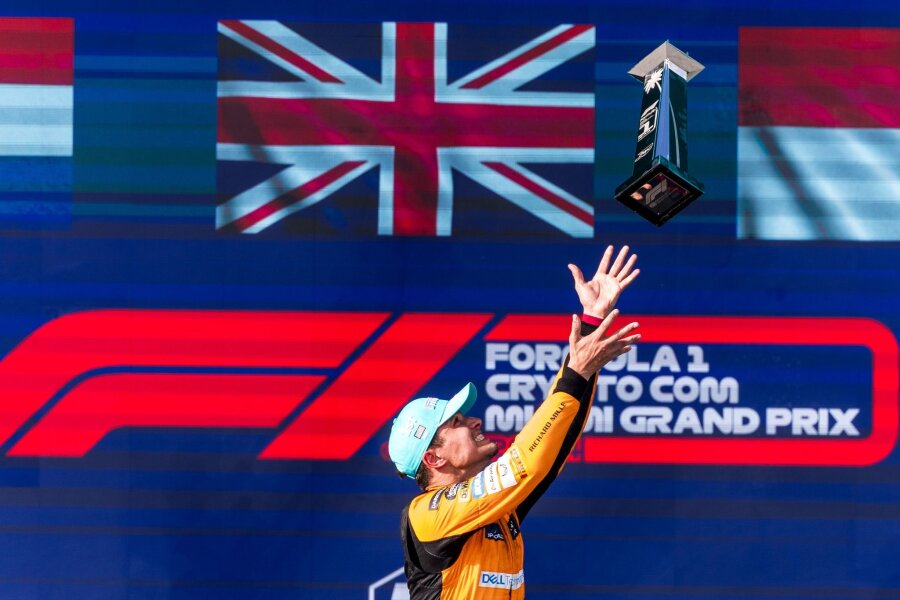 Glückwunsch von Trump: Formel-1-Sternstunde für Lando Norris - McLaren-Pilot Lando Norris hat den Großen Preis von Miami geonnen.