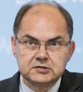 Glyphosat: CSU-Alleingang bringt Merkel in Bedrängnis - Christian Schmidt - Bundeslandwirtschaftsminister