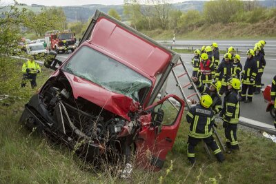 Gornau: Opel-Fahrerin schwer verletzt - 
