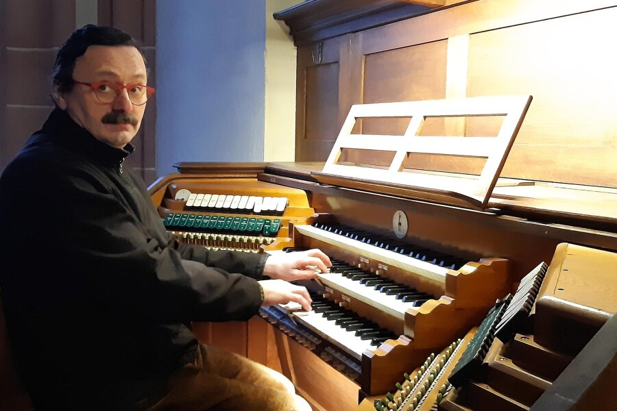Gotteshaus in Geringswalde bietet Bühne für Oratorium - Kantor Jens Petzl wird das Weihnachtsoratorium leiten.