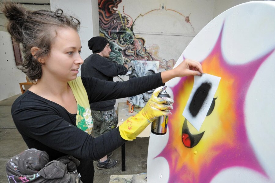 Graffiti, Gruselfete und Kino gibt es in Glauchau im Dreierpack - Ein Graffitti-Workshop wird am Freitag angeboten.