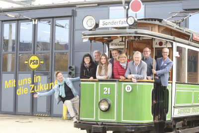 Großer Umzug zum 60. Plauener Spitzenfest - Im kommenden Jahr wird nicht nur das Plauener Spitzenfest 60, sondern auch die Plauener Straßenbahn begeht ein Jubiläum.