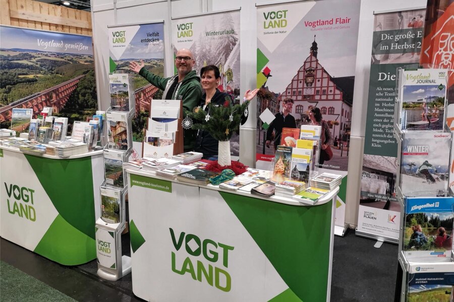 Großes Interesse für Urlaub im Vogtland auf Bremer Reisemesse - Kathleen Dentler und Dirk Heinze präsentierten in Bremen gemeinsam die Region.