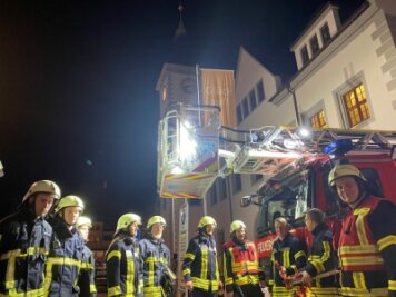 Großübung der Feuerwehr Freiberg auf dem Obermarkt - 