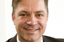 Ulrich Lingnau, Geschäftsführer der Chemnitzer Verlag- und Druck GmbH und Co. KG 