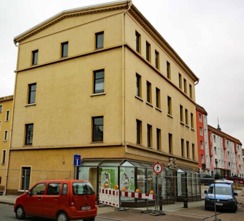 Blick auf das einstige Wohn- und Geschäftshaus Badergasse 12, das ebenfalls inzwischen zurückgebaut wurde.