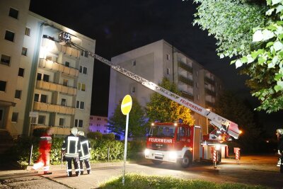 Hainichen: Brandstiftung - Mehrfamilienhaus evakuiert - 