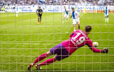 Hamburger SV rettet in Magdeburg spätes Remis - Magdeburgs Mohammed El Hankouri war gegen den HSV gleich zweimal per Elfmeter erfolgreich.