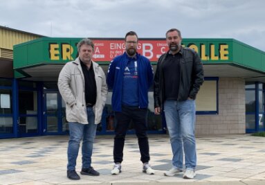 Von links: EHV-Manager Rüdiger Jurke, Trainer Stephan Just und der sportliche Leiter Stephan Swat.