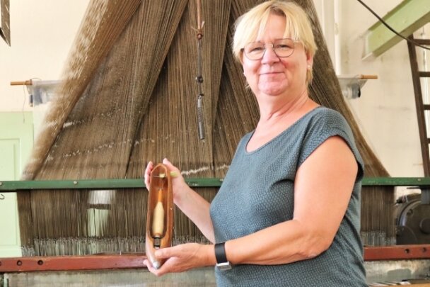 Handwerk in Mittelsachsen erleben - Andrea Weigel ist seit sechs Jahren Leiterin der Historischen Schauweberei Braunsdorf. Dort können Gäste alte Webkunst erleben. 
