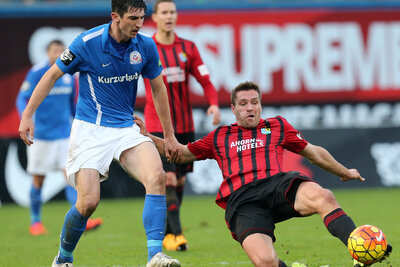 Harmloser Chemnitzer FC verliert in Rostock 0:1 - 