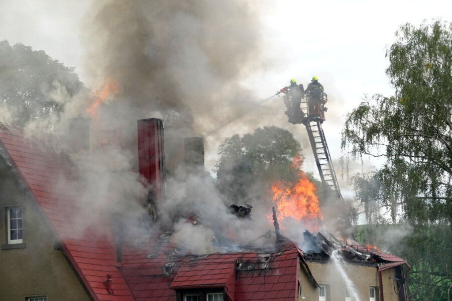 In Dittersdorf ist ein Wohnhaus in Brand geraten.