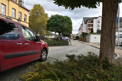 Havarie: Gärtnerstraße in Rochlitz wird für den Verkehr gesperrt - Die Rochlitzer Gärtnerstraße wird wegen der Reparatur einer Trinkwasserleitung für den Verkehr gesperrt.