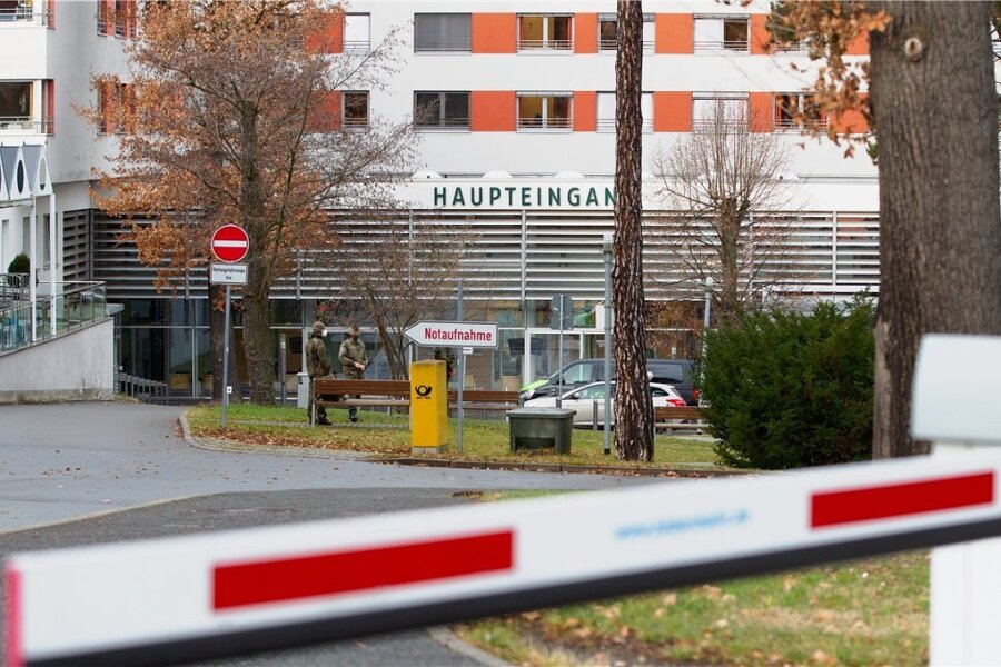 Helios Vogtland-Klinikum kehrt zum Normalbetrieb zurück - Das Helios Vogtland-Klinikum in Plauen.