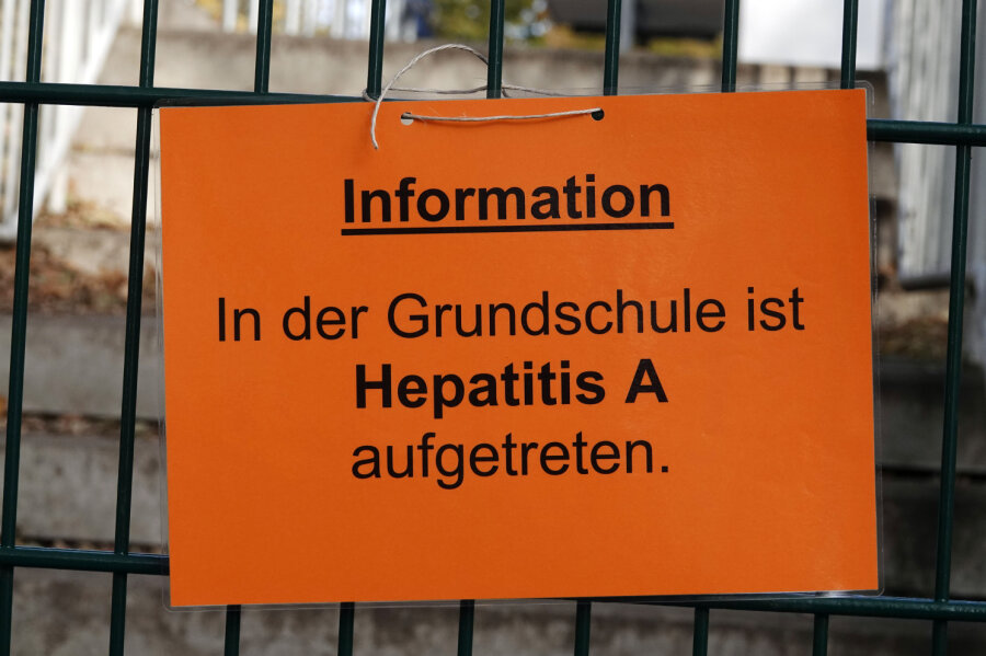 Hepatitis A-Fall in Chemnitz: Schulverbot für ungeimpfte Kinder - 