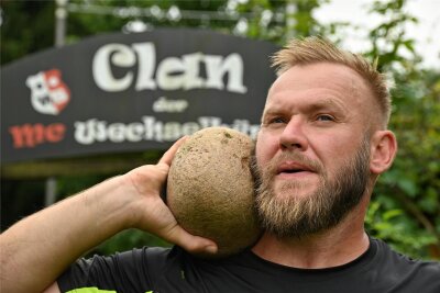 Highland Games: Starker Mann von Wechselburger Clan fährt zur Weltmeisterschaft - „Ben“ Andreas Pohle vom Clan der Mc Wechselbürger bereitet sich auf seinen Start bei der Weltmeisterschaft vor.