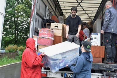 Hilfsverein verliert Lager in Wernitzgrün - Ein Hilfstransport nach Rumänien ging von Wernitzgrün aus auf die Reise. 