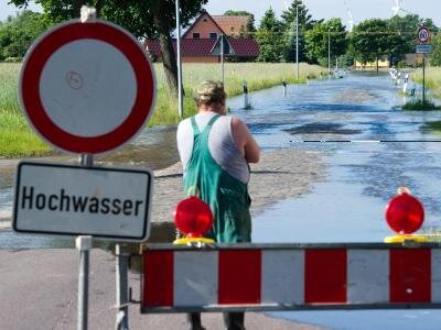 Hochwasser der Elbe: Hier geht nichts mehr.