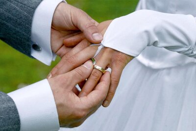 Hochzeitspaare in Werdau und Crimmitschau lassen sich nicht am Schalttag trauen - Der Schalttag am 29. Februar ist bei Paaren in der hiesigen Region für eine Eheschließung nicht gefragt.