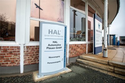 Hoffnung für insolventen Automobilzulieferer aus Plauen - Sitz der HAL Automotive an der Schenkendorfstraße in Plauen: Laut Insolvenzverwalter gibt es Hoffnung auf einen Fortbestand des Unternehmens.