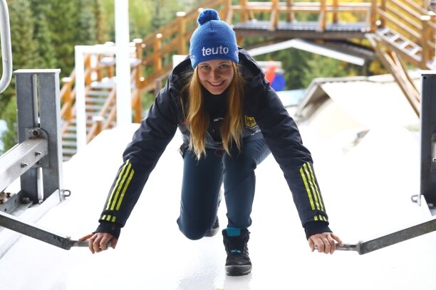 Rodlerin Julia Taubitz vom WSC Erzgebirge geht zuversichtlich in die neue Weltcupsaison.