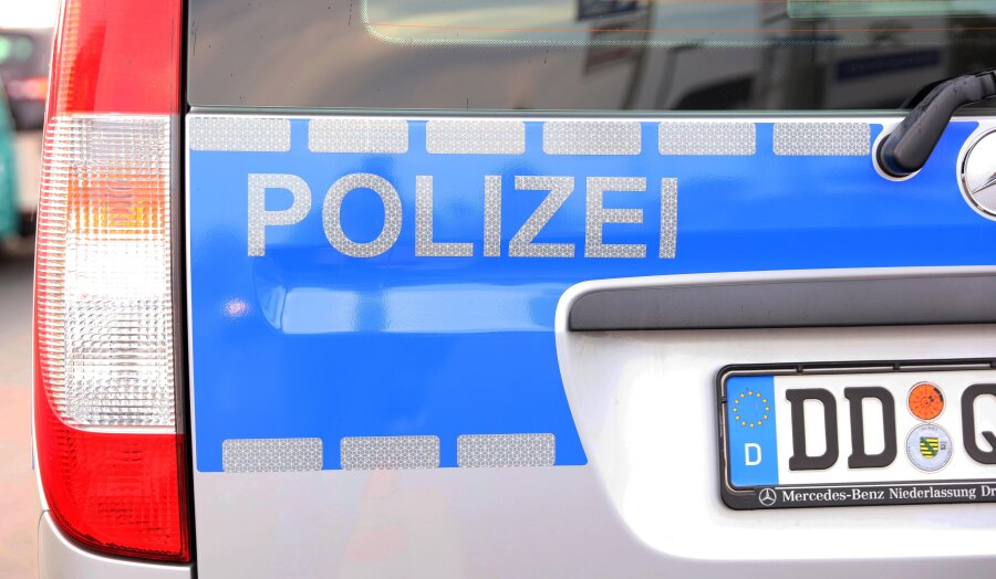 Hohenstein-Ernstthal: 54-Jähriger mit Luftpistole angeschossen - 