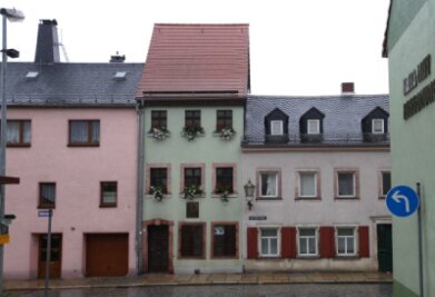 Hohenstein-Ernstthal: Bauarbeiter finden Originalwand aus Weberstube im Karl-May-Geburtshaus - 