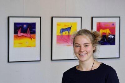 Hohenstein-Ernstthal: Junge Zwickauerin zeigt ihre Kunst im Rathaus - Eine Ausstellung mit Arbeiten von Lia Rothe wird am Donnerstag im Rathaus eröffnet.