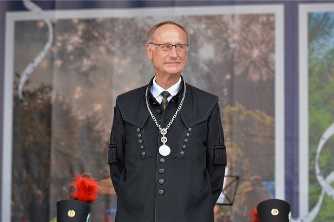 Baubürgermeister Holger Reuter (CDU) - hier bei der Großen Bergparade zum diesjährigen Bergstadtsommer in Freiberg