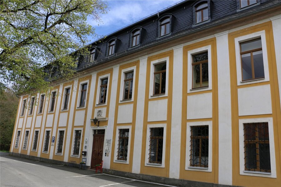 Holzbläserquintett gastiert im Schloss Leubnitz - Musik gibt es am Samstag im Schloss Leubnitz.