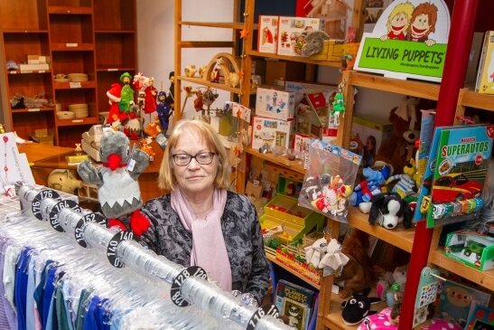 Holzspielzeug-Laden schließt - In der kommenden Woche wird Heidemarie Nagel den Laden "Holzkiste und Wäschekorb" am Plauener Altmarkt endgültig räumen. 