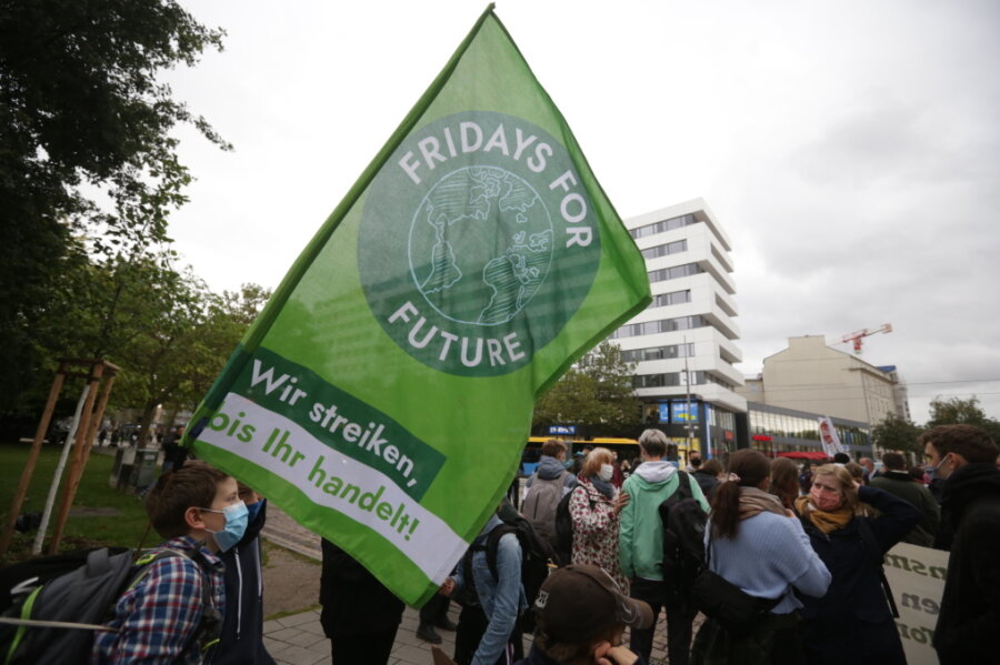 Hunderte bei Fridays for Future in Chemnitz - 