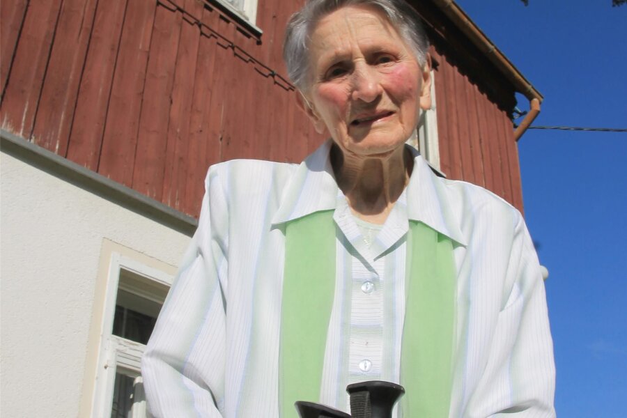 Ihr Leben ist wie ein Geschichtsbuch: Hanni Fischer ist mit 101 Jahren älteste Einwohnerin von Schönheide - Hanni Fischer hat ihren 101. Geburtstag gefeiert und ist damit Schönheides älteste Einwohnerin.