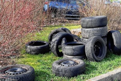Illegal entsorgte Reifen in Blankenhain: Handwerker muss zahlen - Illegal entsorgte Reifen sind immer wieder auch ein Fall für die Gerichte.
