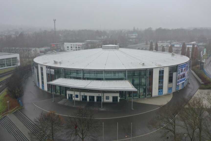 Im Juni soll die Stadthalle der Stadt Zwickau gehören - Im Sommer 2022 geht die Zwickauer Stadthalle in städtisches Eigentum über. 