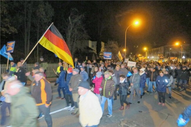Immer wieder montags: Erneut Proteste im Erzgebirge - 