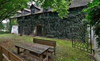 Immobilienpoker in Waldenburg: Wobau hüllt sich in Schweigen - Das Grünfelder Schloss steht auf der Wobau-Verkaufsliste. 