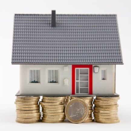 Immobilienpreise sinken - auch in Sachsen - In Sachsen gibt es die günstigsten Immobilien der Studie zufolge im Vogtlandkreis