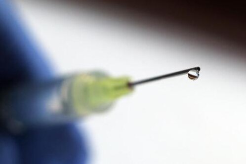 Impfspritzen undicht - Firma: Rücknahme würde Versorgung gefährden - 