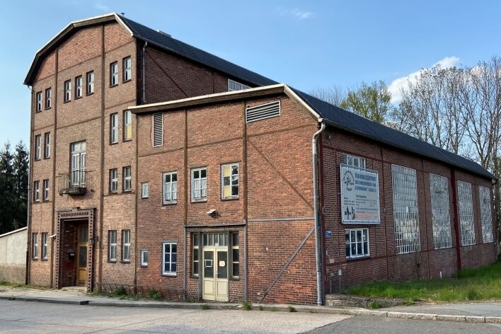 Die Stadt verkauft die ehemalige Ringerhalle in Lugau. 